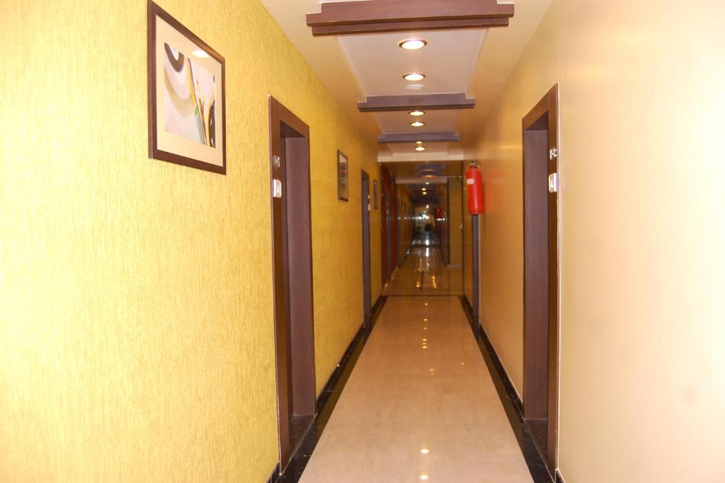 Hotel Bhagyalaxmi Shirdi Exterior photo