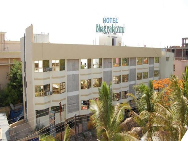 Hotel Bhagyalaxmi Shirdi Exterior photo